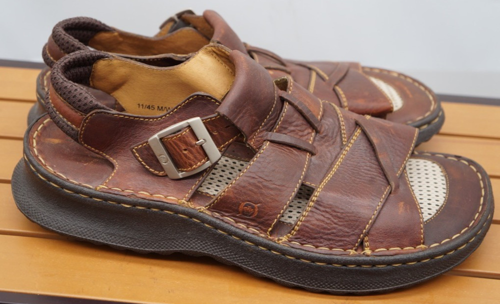 Men's Born Brown Leather Fisherman buckle strap sandals US 11 EU 45 Comfort